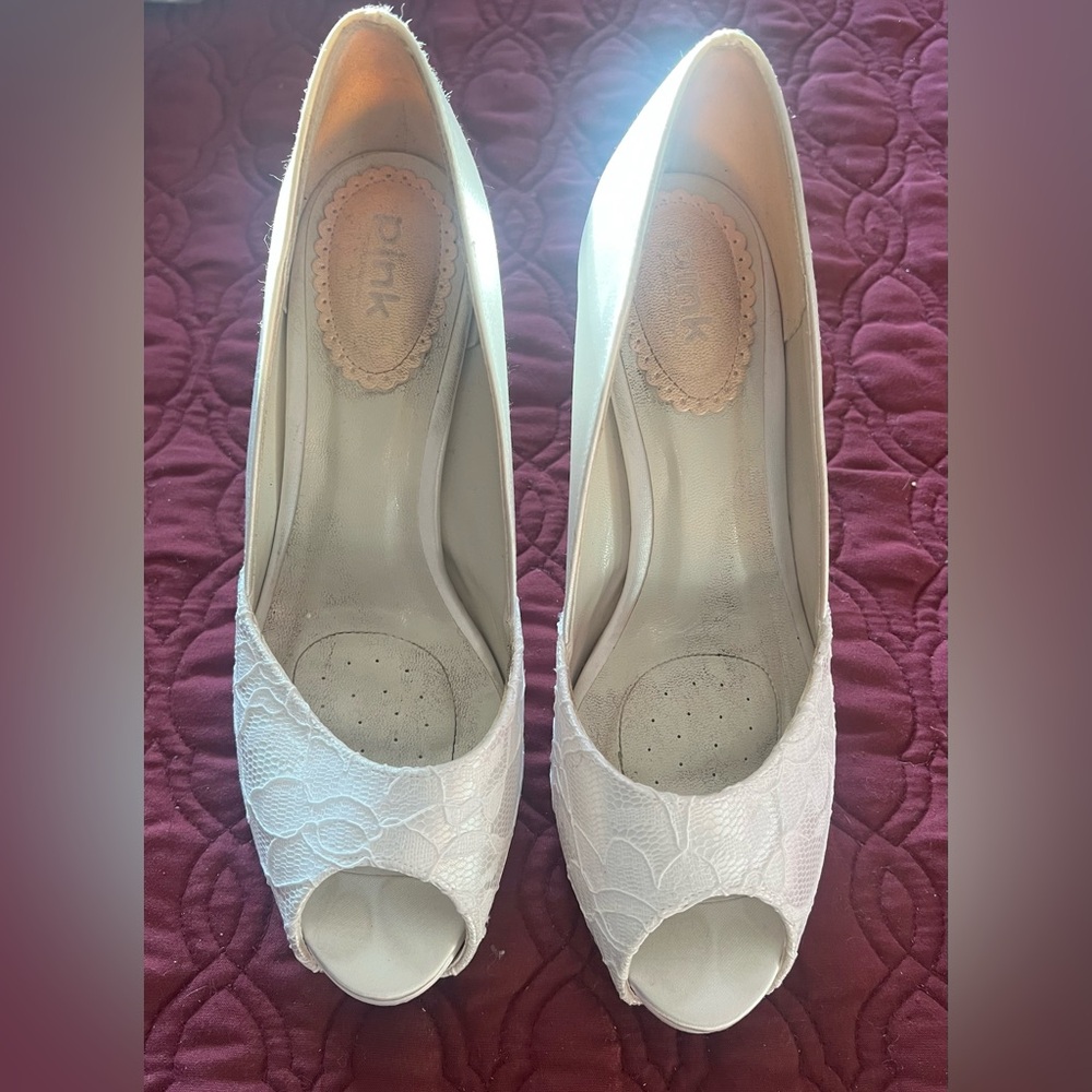 David's Bridal Ivory Lace Peep-Toe Heels